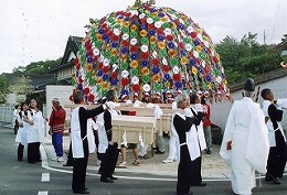 神幸神事の行列