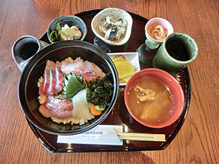 日本海丼